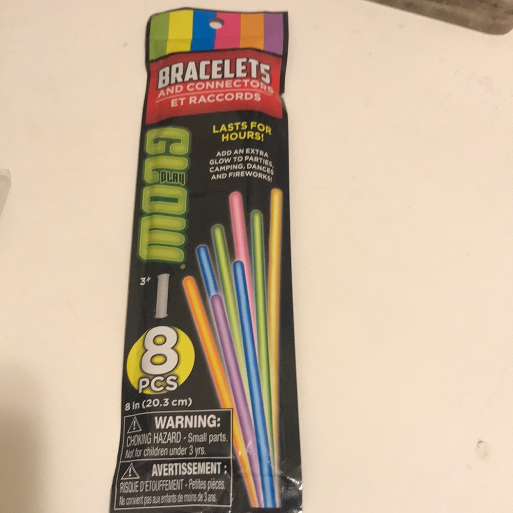 Glow Bracelets Party Pack - Multicolor Glow Sticks (8 pcs)